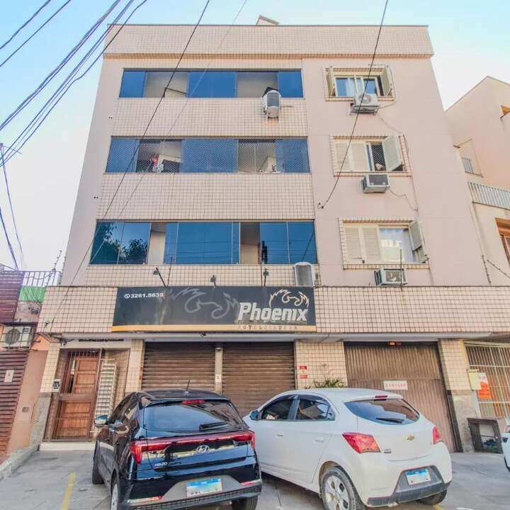 Apartamento à venda em Porto Alegre, Azenha, com 2 quartos, 75m²