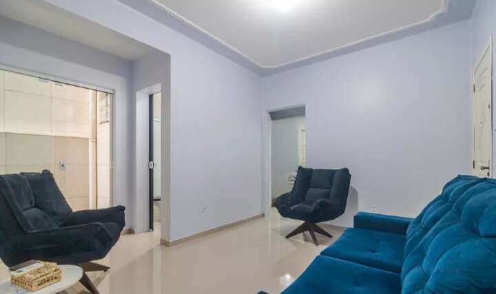 Apartamento à venda em Porto Alegre, Centro Histórico, com 2 quartos, 68m²