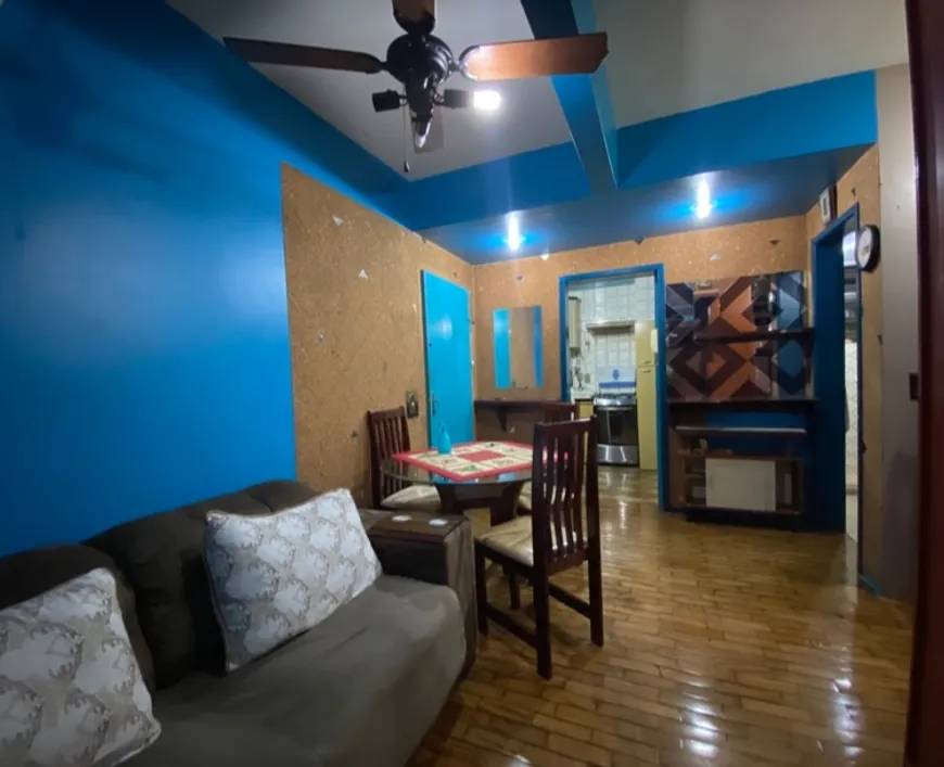 Apartamento à venda, no EDIFICIO AMAZONAS,  em Porto Alegre, Cidade Baixa, com 1 quarto, 31m²