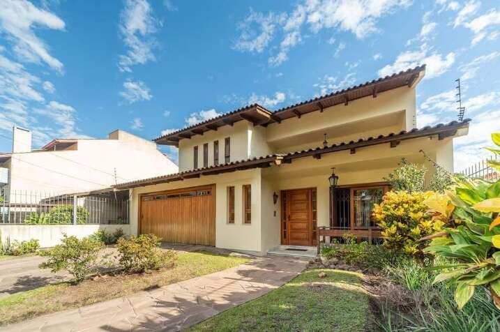Casa à venda em Porto Alegre, Vila Assunção, com 5 quartos, 480m²