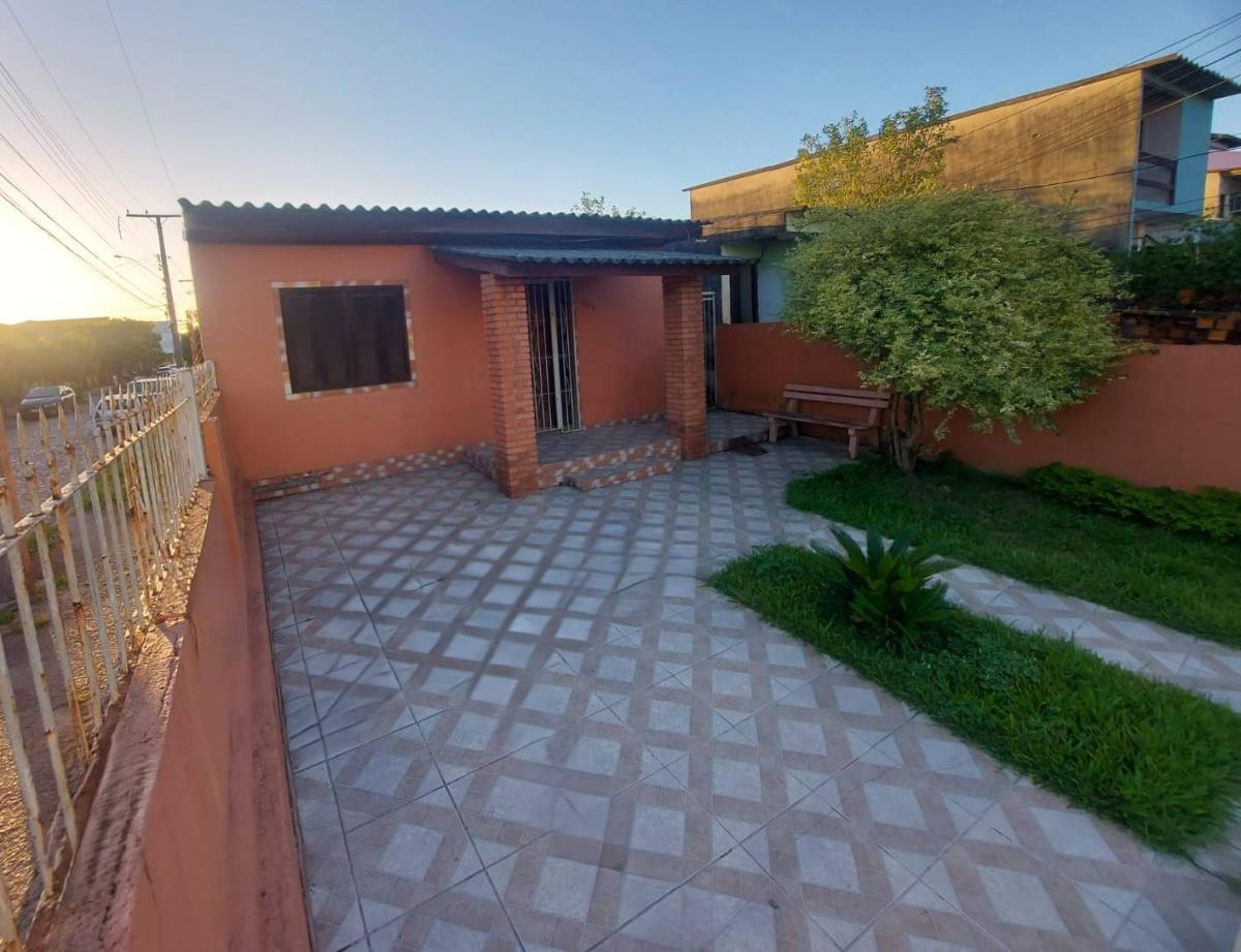 Casa com 2 quartos, 100m², à venda em Porto Alegre, Hípica